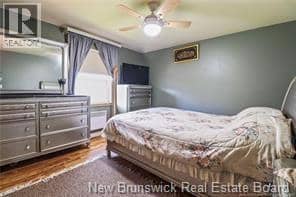 312 Bayview Court — photo 7 of 9