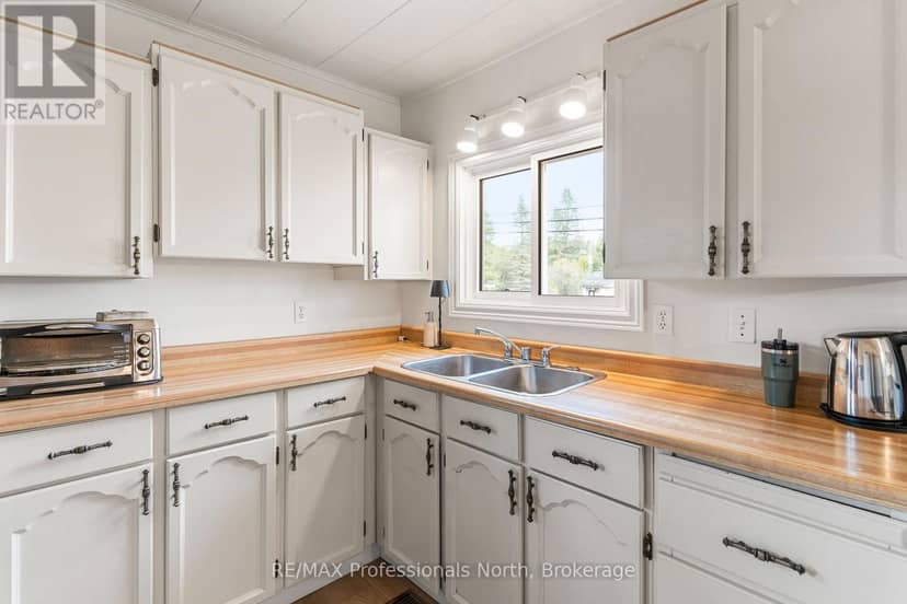 2195 Loop Road — photo 13 of 40