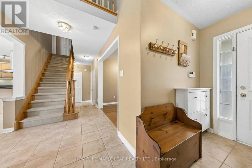 3948 Deepwood Heights — photo 2 of 20