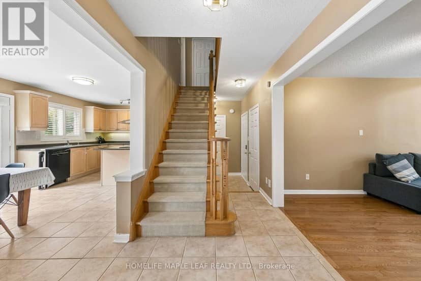 3948 Deepwood Heights — photo 3 of 20