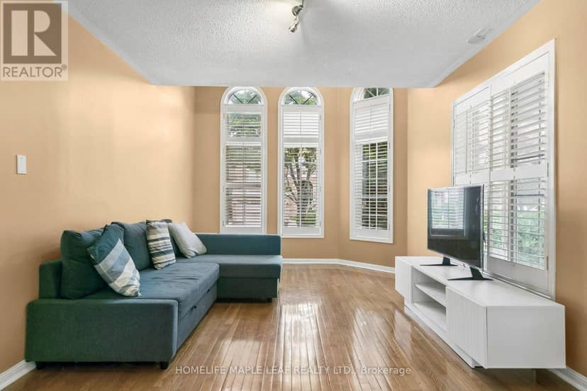 3948 Deepwood Heights — photo 4 of 20