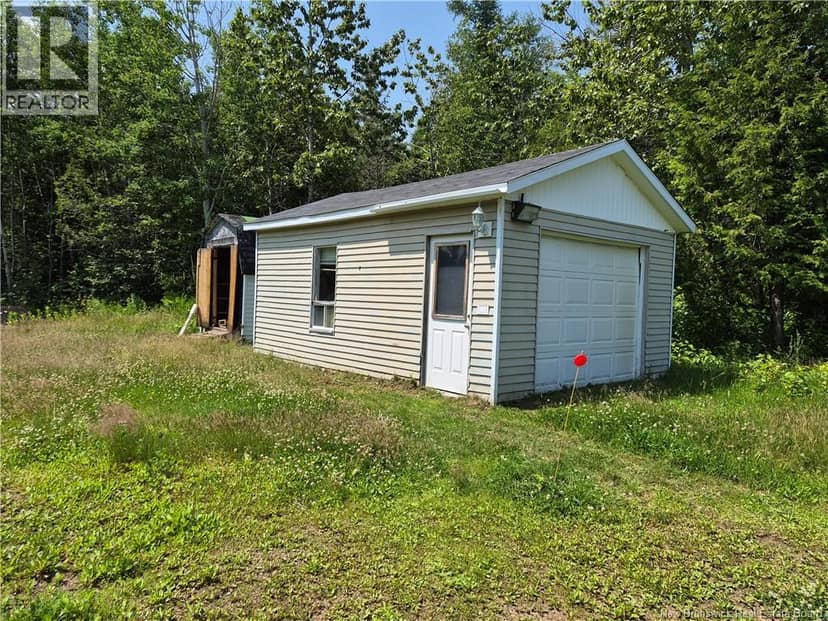 258 Rue Principale, Pointe-Verte, photo 3