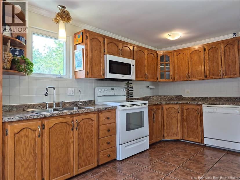 258 Rue Principale, Pointe-Verte, photo 5