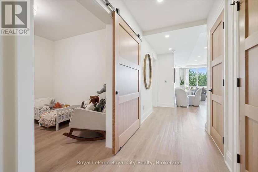 314 - 6523 Wellington Road 7 Road — photo 14 of 39