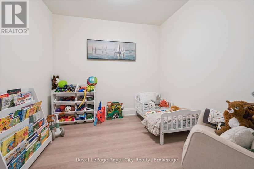 314 - 6523 Wellington Road 7 Road — photo 15 of 39