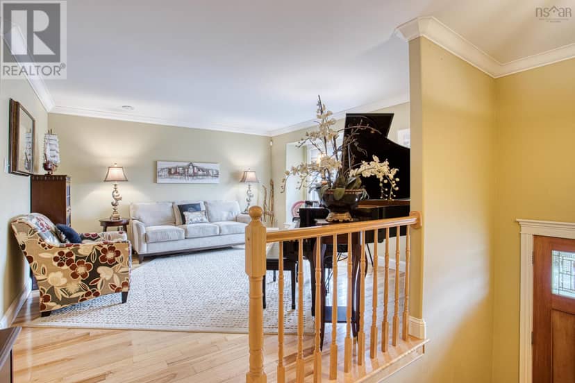 75 Bently Drive — photo 9 of 40