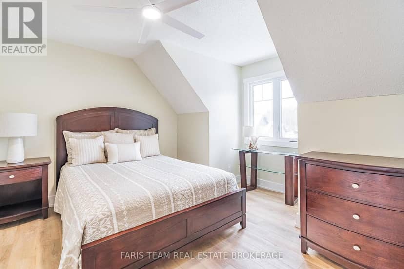 3 Matthew Court — photo 26 of 40