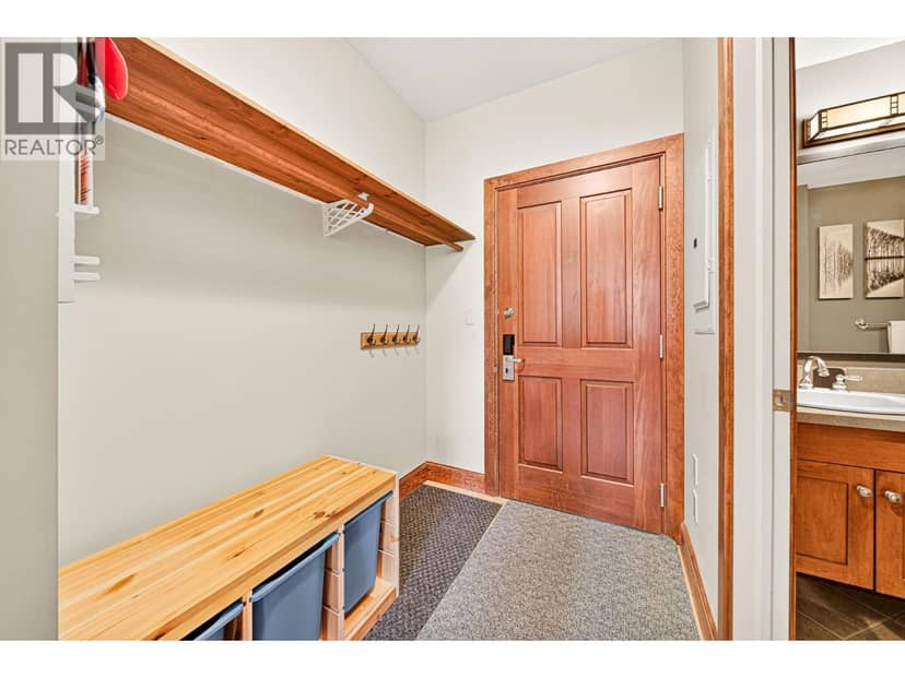 4559 TIMBERLINE Crescent Unit# 520, Fernie, photo 3