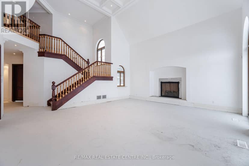 2 Edgeforest Drive — photo 19 of 40