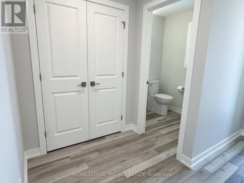 117 Styles Drive — photo 4 of 24