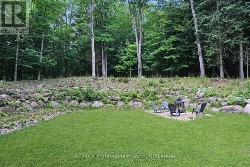1311 Wonderland Road — photo 38 of 40