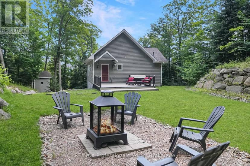 1311 Wonderland Road — photo 39 of 40