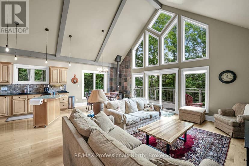 1311 Wonderland Road — photo 5 of 40