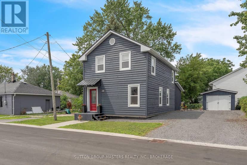 173 Davy Street N, Loyalist