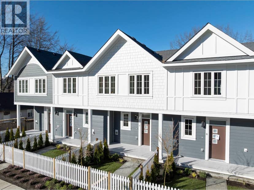 3 2807 ST. ANDREWS STREET, Port Moody