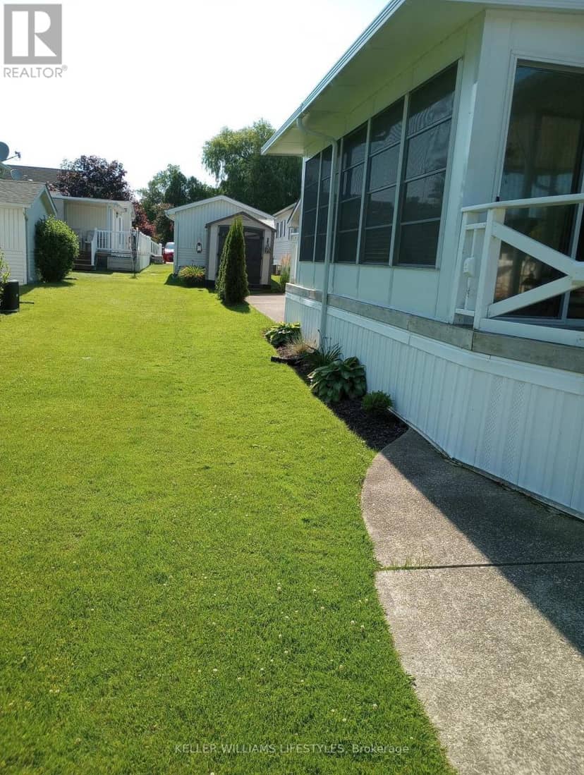 142 Sandbagger Crescent — photo 37 of 40
