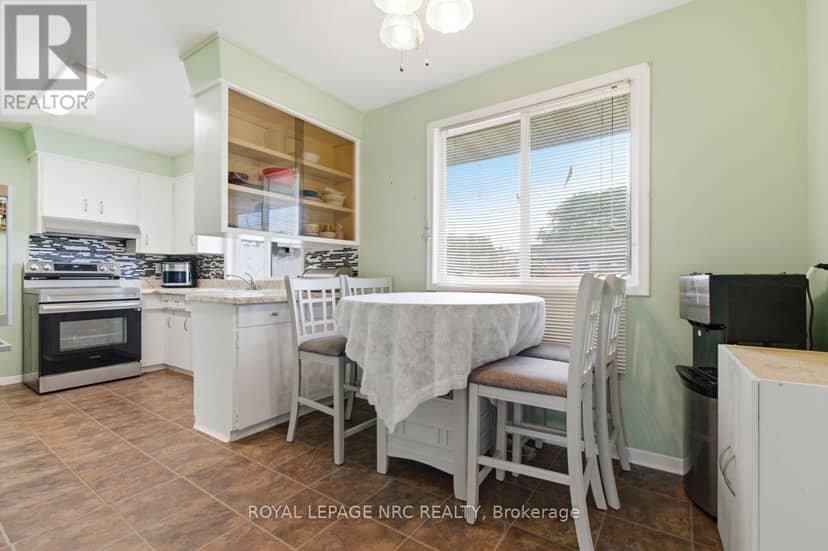 4381 Jackson Street — photo 7 of 32