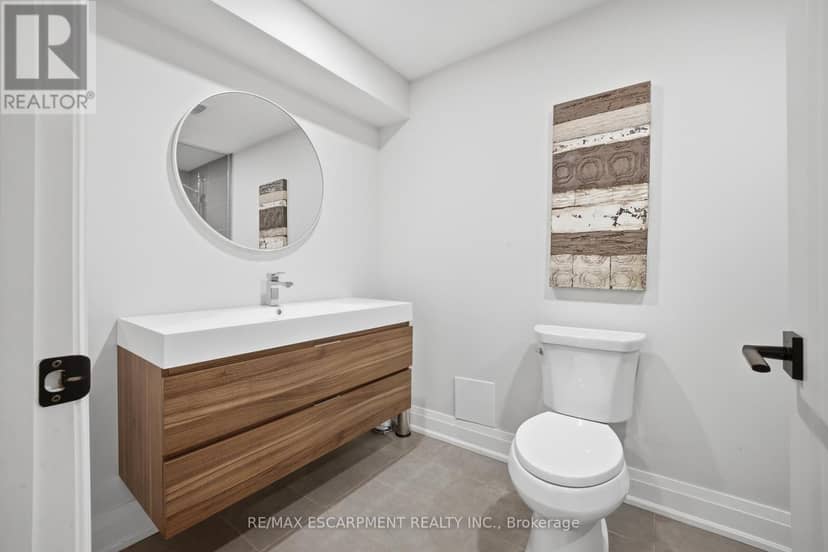81 Flanders Drive — photo 30 of 38
