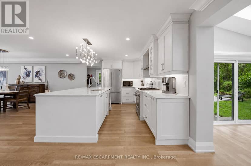 81 Flanders Drive, Hamilton, photo 8