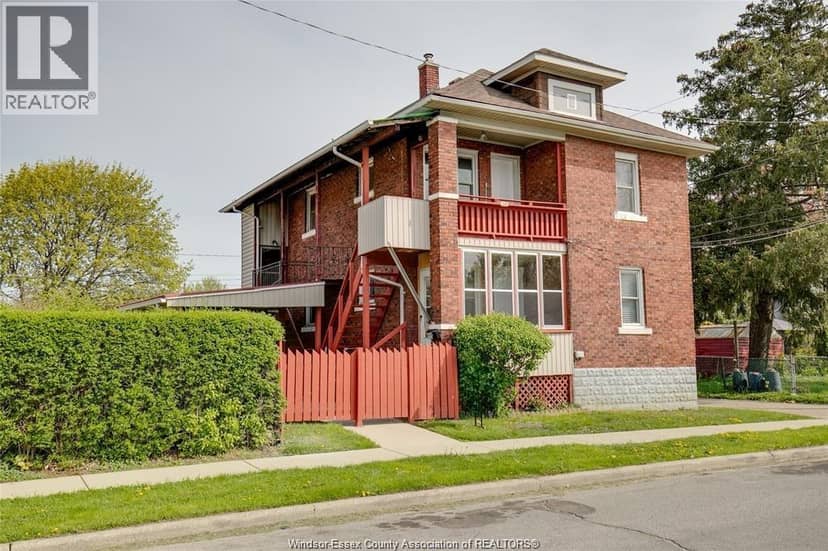 1238-1240 Niagara Street — photo 2 of 25