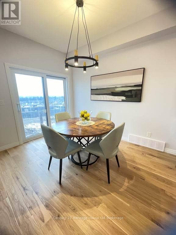 311 Kading Crescent, Woodstock, photo 8