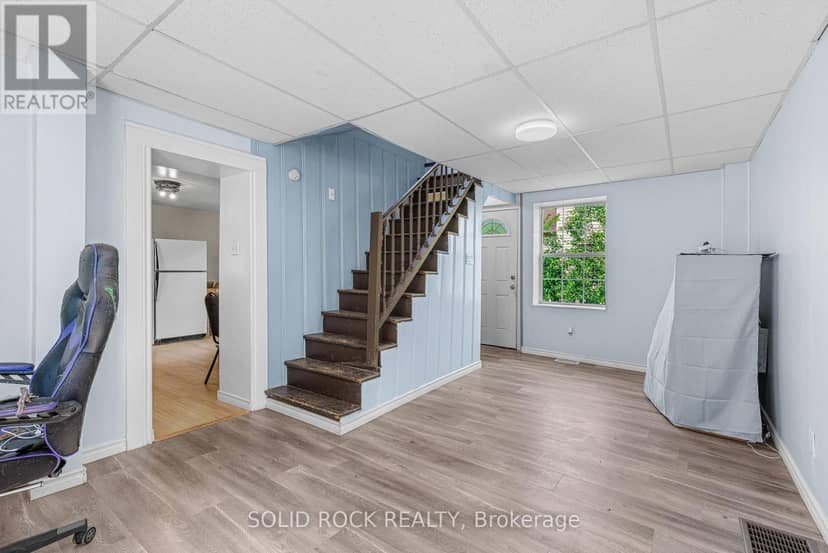 3022 John Street — photo 24 of 40