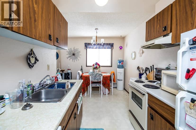 1775 6TH AVENUE, Prince George, photo 2