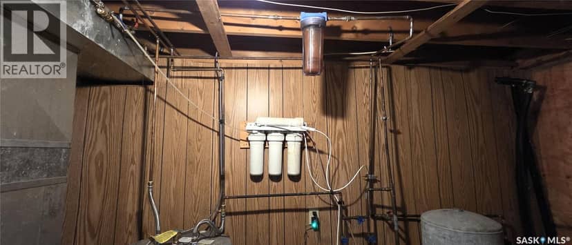 Tremblay Acreage & Off Grid Guest House — photo 28 of 40