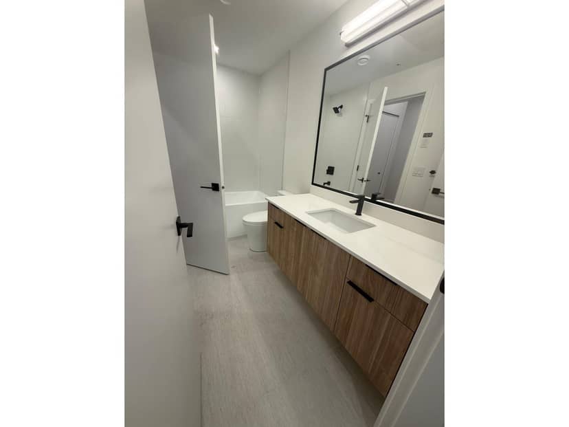 213 14398 60 AVE STREET, Surrey, photo 3