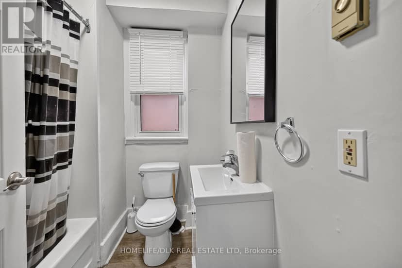 561 Johnson Street — photo 17 of 32