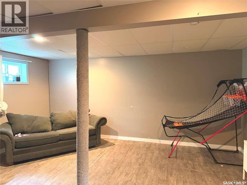 122 Dianne STREET — photo 14 of 22