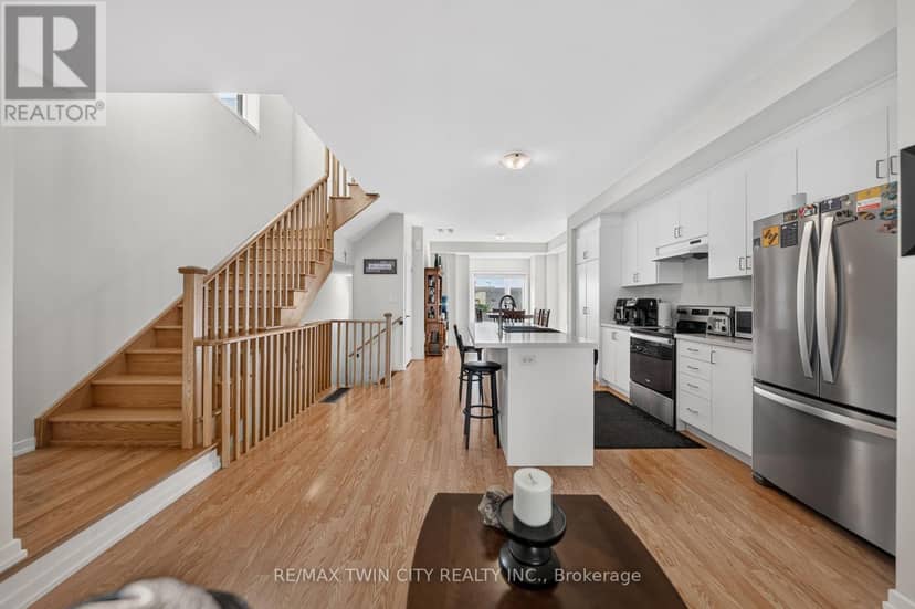 49 Lambert Lane — photo 22 of 40