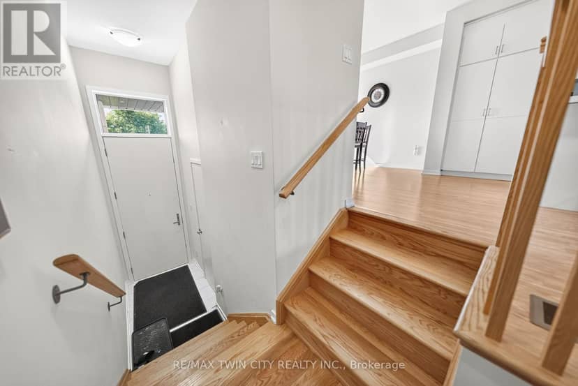 49 Lambert Lane — photo 3 of 40