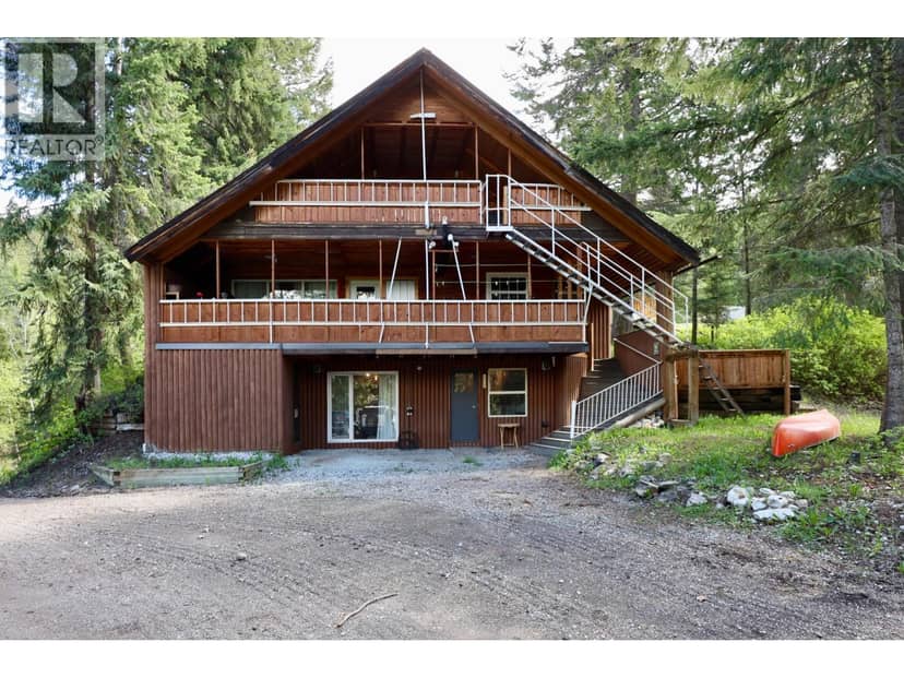 486 CHAMPAGNE Road Unit# 1, 2, 3,, Golden