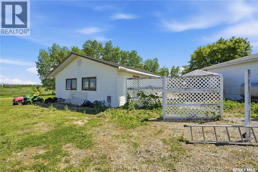 Plunkett South Acreage — photo 7 of 40