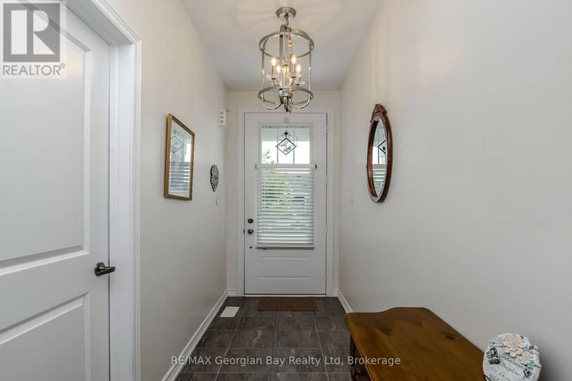 4 Chatten Court — photo 4 of 24