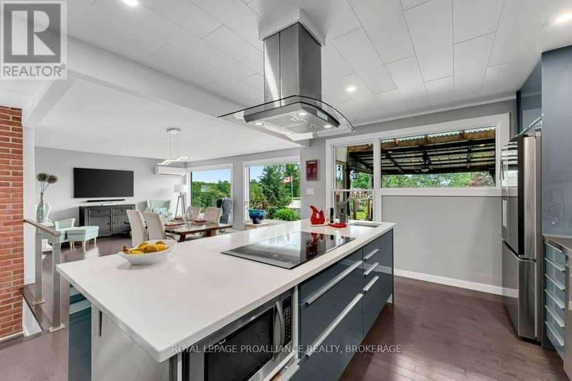 25 Willowbank Road E — photo 12 of 40