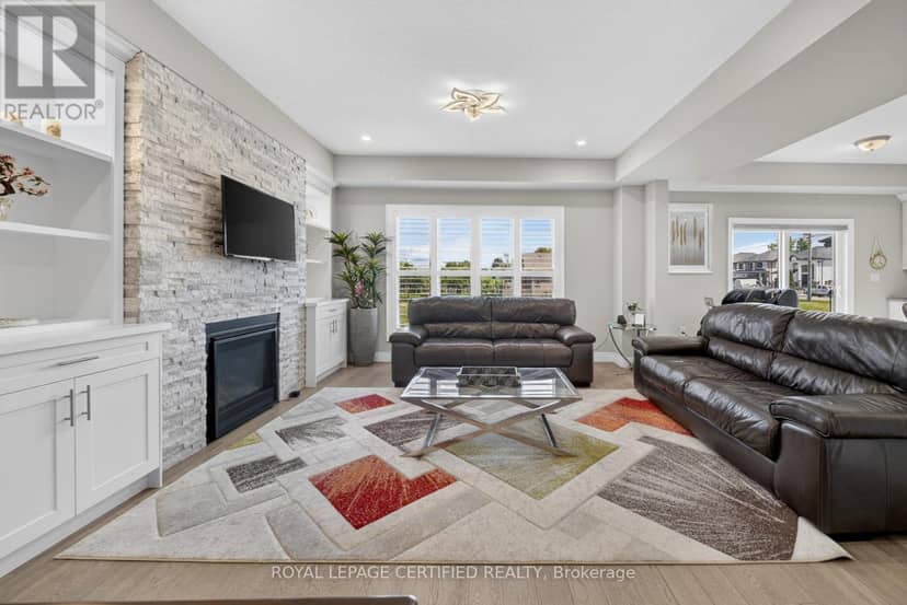 123 Dulgaren Street — photo 15 of 40