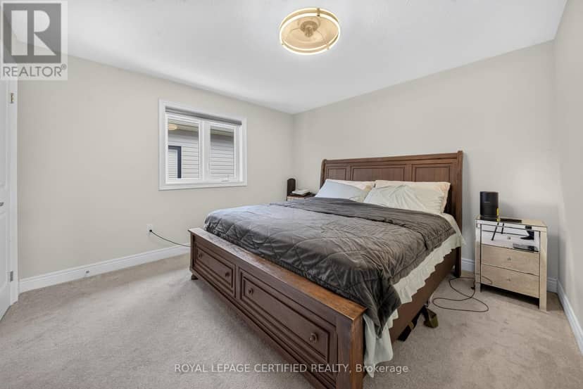123 Dulgaren Street — photo 31 of 40