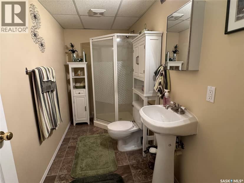 1504 Studer STREET — photo 19 of 34