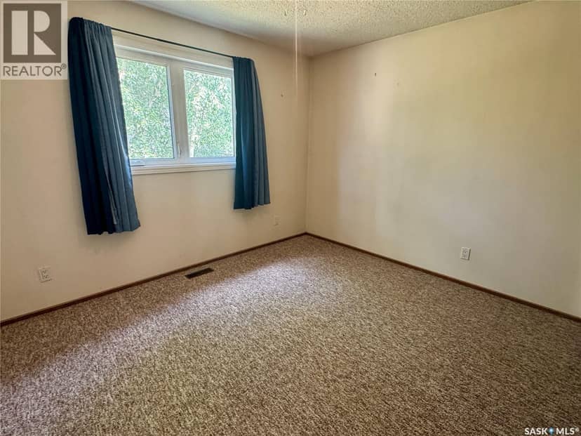 1504 Studer STREET — photo 10 of 34