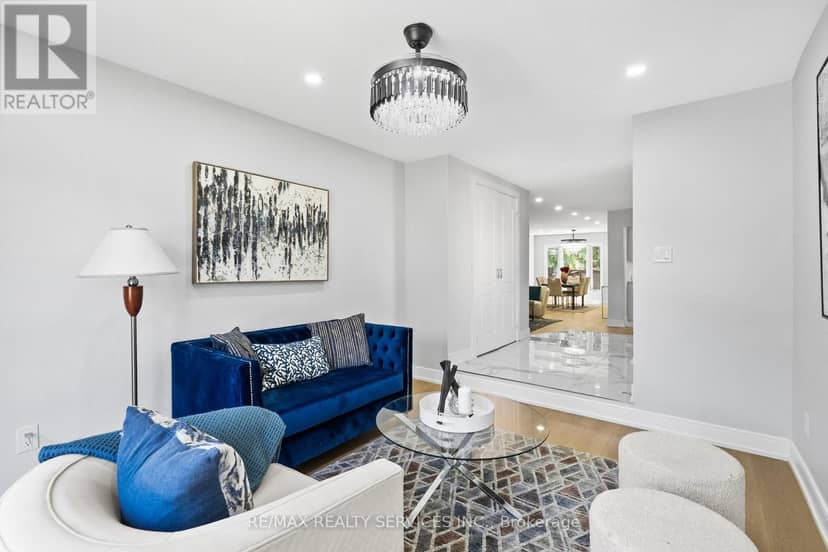 1273 Barberry Green — photo 4 of 37