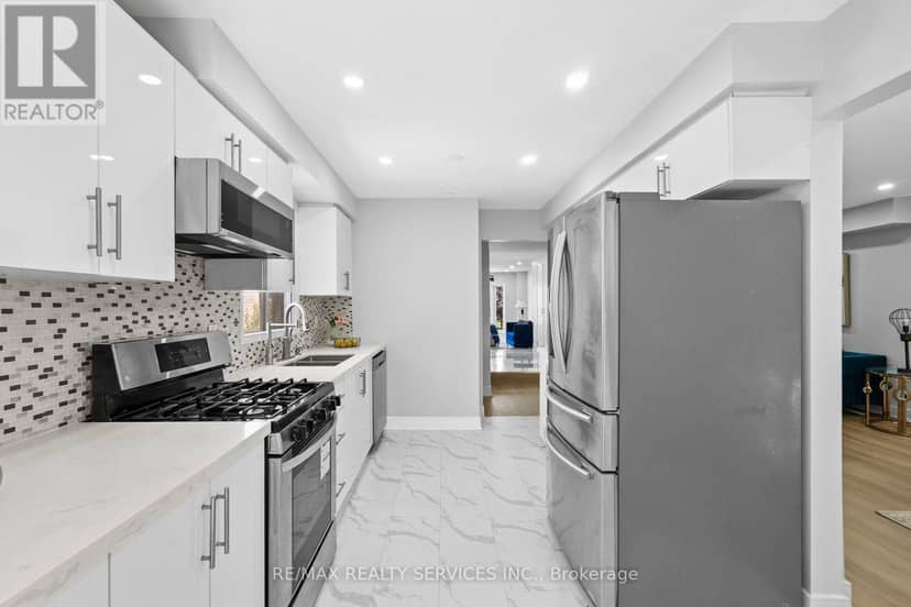 1273 Barberry Green — photo 17 of 37