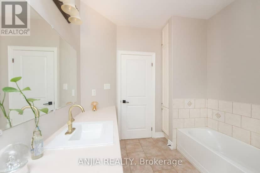 26 Pelosi Way — photo 24 of 40