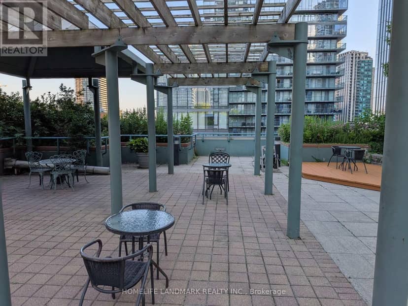 805 - 92 King Street E — photo 26 of 26