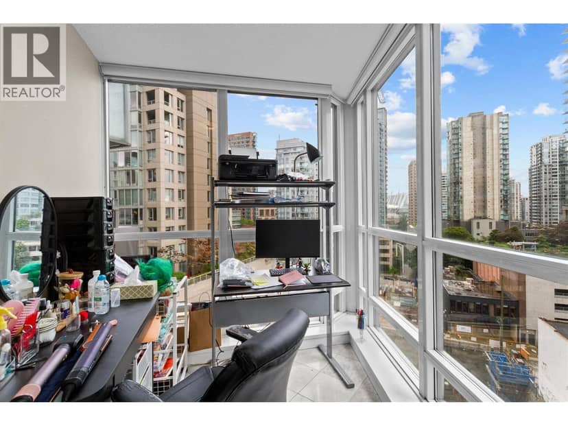 708 833 SEYMOUR STREET, Vancouver, photo 3