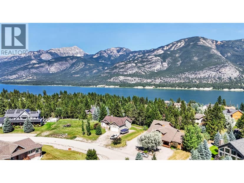 6876 Columbia Ridge Drive, Fairmont Hot Springs, photo 3