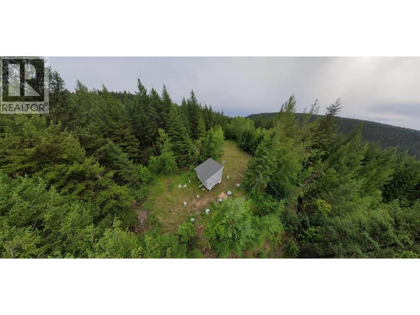 13 Collins Road, Williams Lake, photo 2