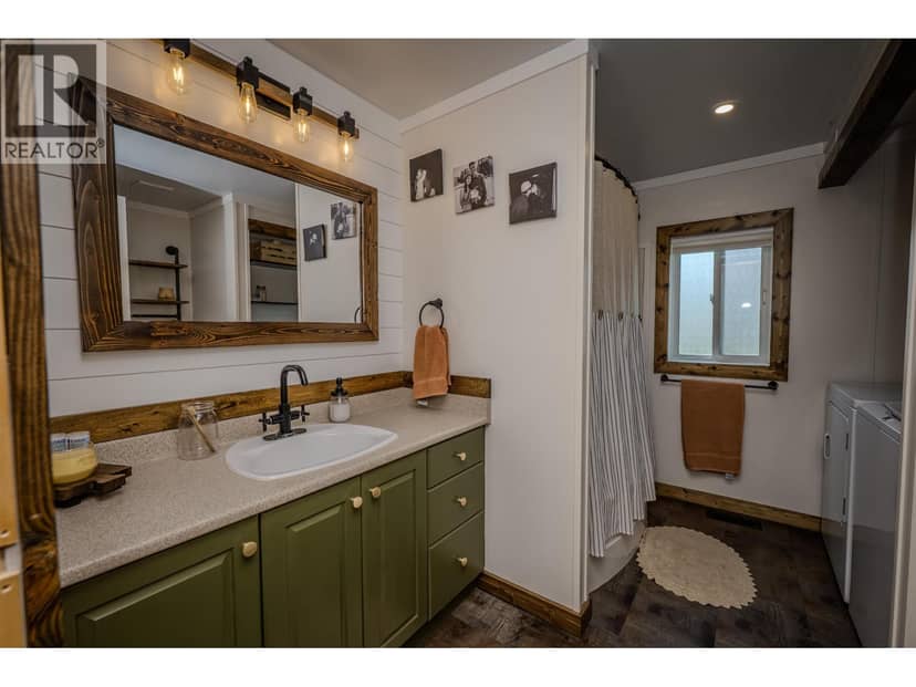 3235 Pine Valley Road — photo 14 of 27