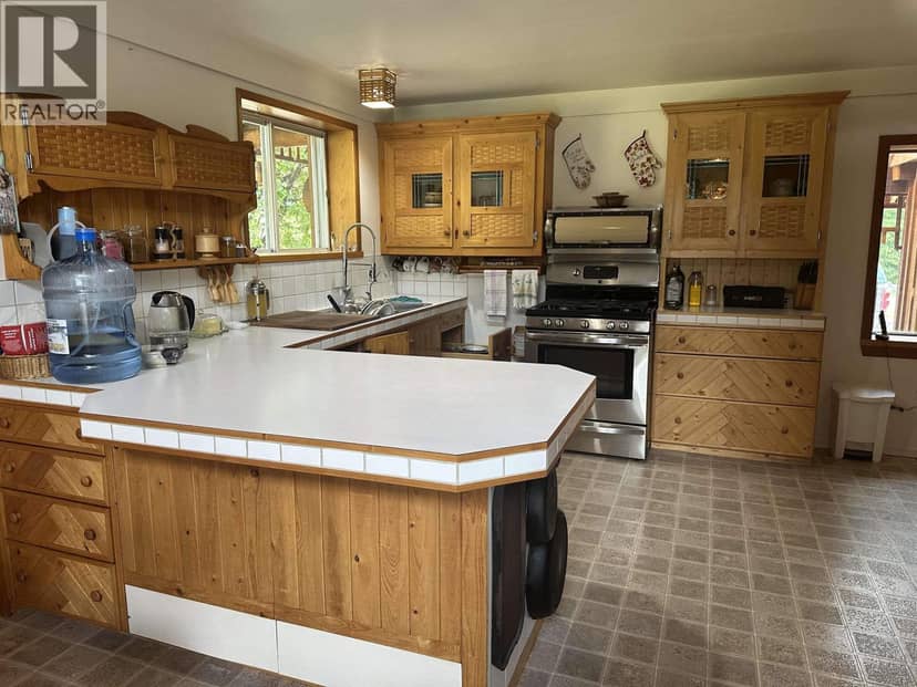 21023 TOMPKINS ROAD, Hudsons Hope, photo 7